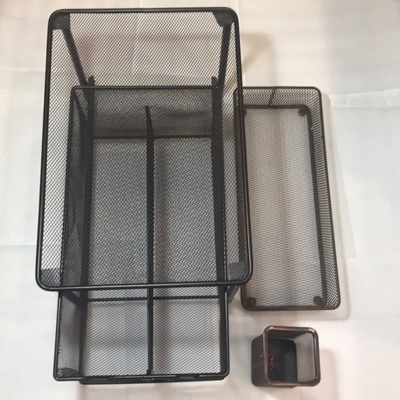 Other - Set of 3 Brown  Utility Storage Baskets.